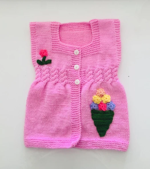 Örgü Pembe Çiçekli Kız Bebek Yeleği