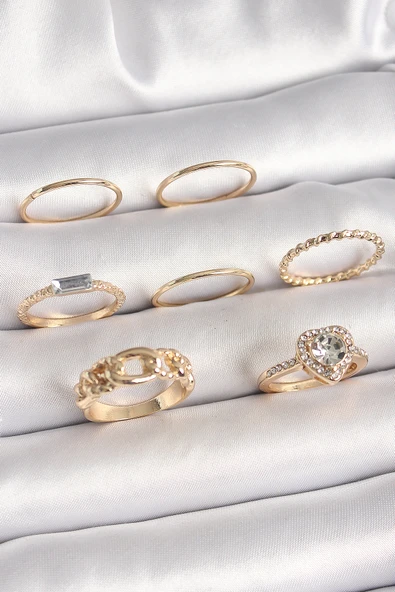 Pirinç Gold Renk Zirkon Taşlı Kalp Figür Düğüm Detay Kadın Yüzük Kombini - TJ-BYK3677