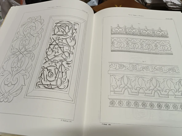 Osmanlı Mimarisi - Usul-i Mimari-i Osmani / L'Architecture Ottomane / Die Ottomanische Baukunst CİLTLİ - 3