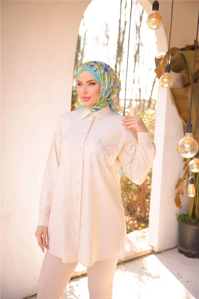 Çiçek Taş Detaylı Uzun Kollu Gömlek - 71254.026 - Bej - 2