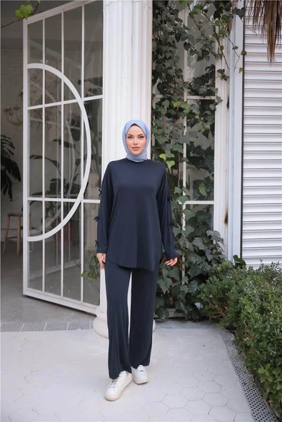 O Yaka Kolları Kurdela Detaylı İkili Tesettür Eşofman Takımı - 71251.015 - Lacivert - 5