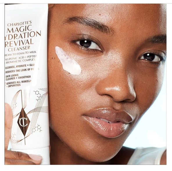 Charlotte Tilbury Magic Revival Cleanser - Yüz Temizleyicisi 120 ml - 2