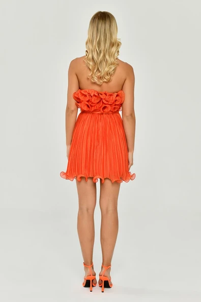 Straplez Piliseli Şifon Kısa Elbise Alfa Beta - Resim 4