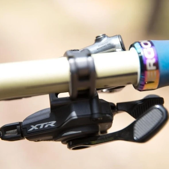 Shimano XTR SL-M9100 Vites Kolu 12V Sağ Shımano Xtr 12'Lİ Vites Kolu  SL-M9100-R 12s 2050mm - 2