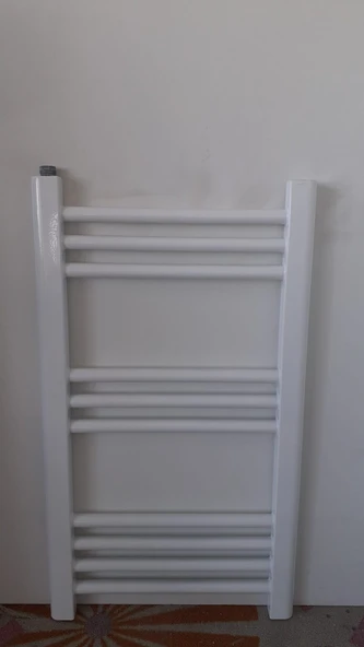 EURASİA 600X800 BEYAZ 10 BORULU HAVLUPAN + 2 ADET RADYATÖR VANASI