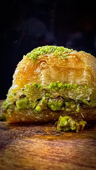 Fıstıklı baklava 1kg ürün görseli
