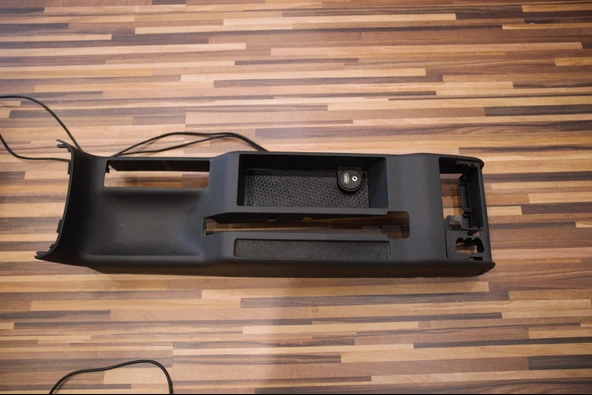 Hsyn Audi A4 B5 Orta Konsol Için Usb/Aux Tutucu T2855079 Akdenizpos Yeni