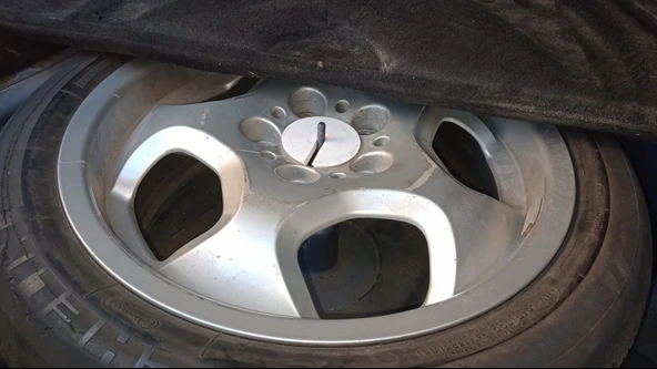 Hsyn Bmw E36 Stepne Tutucusu T5176945 Akdenizpos Yeni
