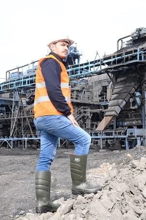 Pollyboot Vega 41 Numara Çelik Burunlu Çizme Poliüratan - 4