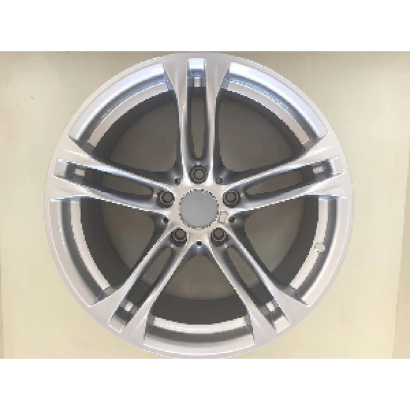 RC143 8X18 5X120 ET30 72.6 SILVER (ÖN)