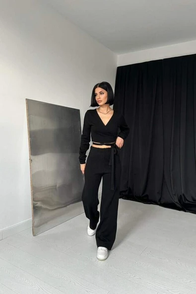 Siyah Triko Takım