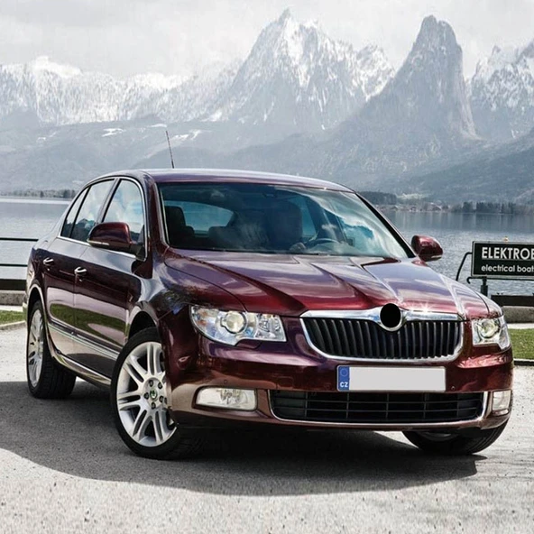 Skoda Superb 2009-2013 2.0TDi CFF Motor Külbütör Kapağı 03L103469R - 2