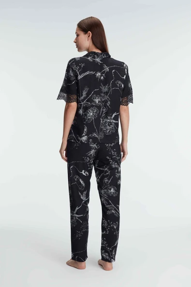 MAN9895 Anıl 9895 Yarım Kollu V Yaka Kadın Viskon Çiçek Desenli Yazlık Dokuma Dantel Detaylı Pijama Takımı - Resim 3