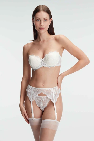 MAN4843 Kadın Sütyen, Jartiyer, String ve Çorap Takım (4843)