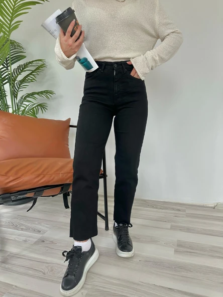 Kadın Kesik Paça Boyfit Jean Siyah - 2
