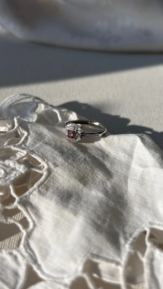 925 ayar gümüş Yakut taşlı yüzük