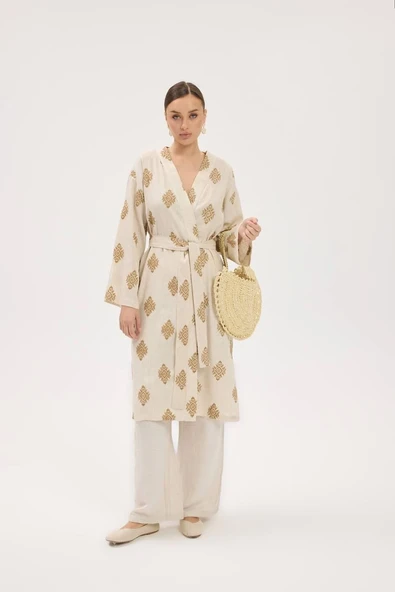 Şıklık Ve Konforun Mükemmel Uyumu: Krem İşlemeli Kimono İle Tarzınızı Baştan Yaratın! - 2