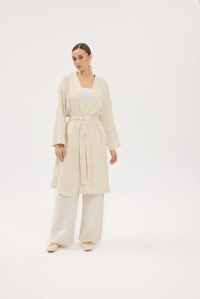 Şıklık Ve Konforun Mükemmel Uyumu: Krem İşlemeli Kimono İle Tarzınızı Baştan Yaratın! - 9