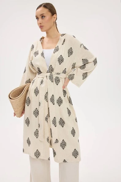 Şıklık Ve Konforun Mükemmel Uyumu: Krem İşlemeli Kimono İle Tarzınızı Baştan Yaratın! - 8