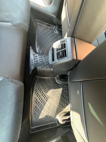 Rizline Cupra Formentor 2024 ve Sonrası 3D Havuzlu Paspas Siyah - Resim 5