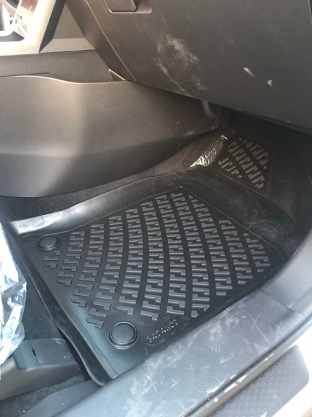 Rizline Ssyangyong Torres Benzin - Dizel 2023 + 3D Havuzlu Paspas Siyah - Resim 4