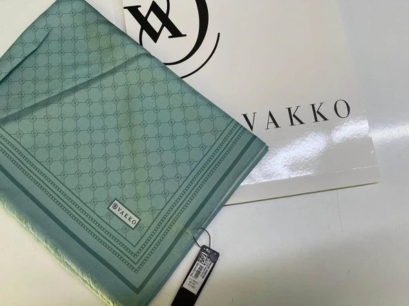 Vakko Monogram Desenli İpek Şal Mint