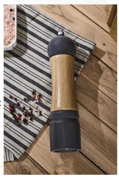 PEROTTİİ LÜX FENOMEN SOFRALARINIZA  ŞIKLIK KATAN 20 CM LİK BİBER DEĞİRMENİ