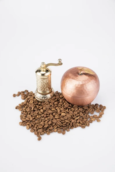 EL İŞİ BAKIR ELMA MOTİF TÜRK KAHVE SAKLAMA KABI EL DÖVMESİ (ÇAP 8,5 CM)KAHVE DEĞİRMENİ HEDİYELİ