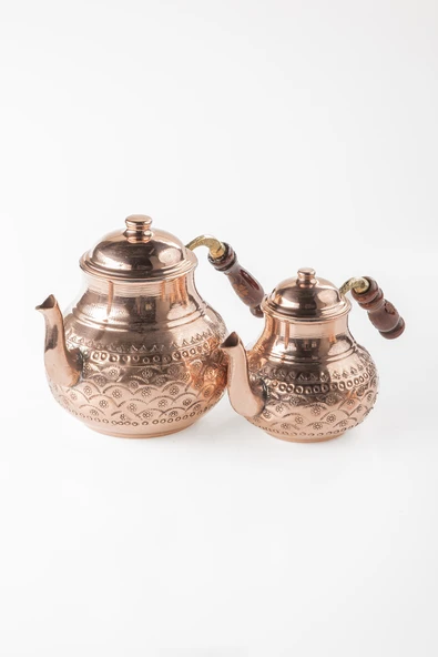 DMT Gaziantep Bakır Çaydanlık Takımı AĞIR EL ZIMBALI Alt:14,5cm üst:10,5cm Toplam:2,6 lt
