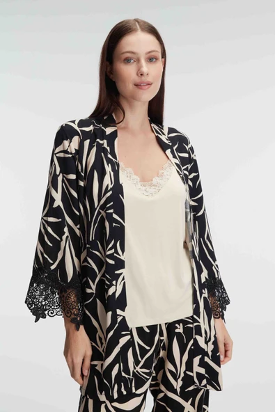 MAN5823 Anıl 5823 İp Askılı V Yaka Kadın Viskon Tropikal Yazlık Örme Dantel Detaylı Pijama Takımı Sabahlık - 4