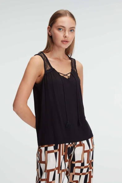 MAN9804 Sıfır Kol V Yaka Kadın Viskon Geometrik Yazlık Uzun İp Detaylı Pijama Takımı Anıl 9804 - Resim 2