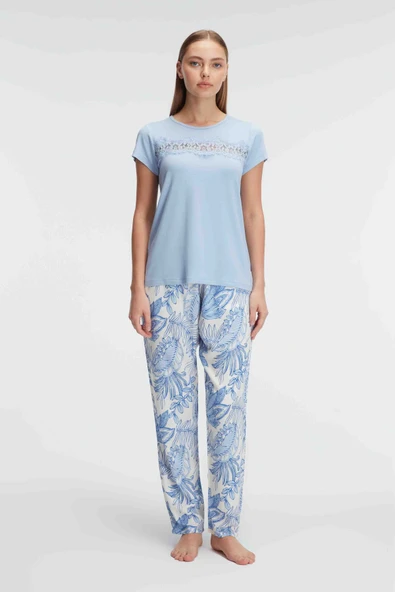 MAN9885 Anıl 9885 Kısa Kol Bisiklet Yaka Kadın Viskon Çiçek Desenli Yazlık ÖRME Dantel Detaylı Pijama Takımı