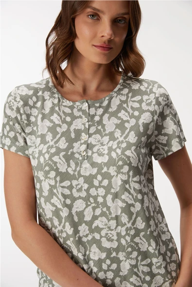 MAN11409 11409 Kadın T-Shirt ve Kapri Pantolon Takım - Resim 8