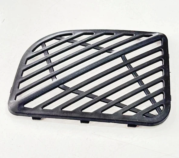 Ferrino 555S 555Y Motorlu Tırpan Filtre Kapak Izgarası ürün görseli 1