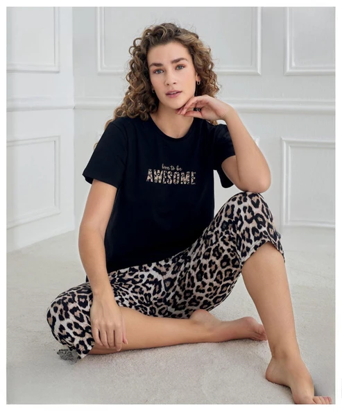 Mihra Kadın Bisiklet Yaka COMPACT PENYE Likralı KAPRİ Kısa Kol Pijama Takımı 90753S - 1 Adet  Siyah S - M ürün görseli