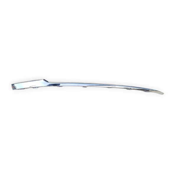 VW Passat B8.5 2020-2023 Ön Tampon Sağ Alt Kromaj Çıtası 3G0853254D - 2