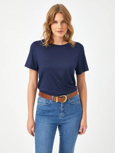 Faik Sönmez Minimalist Yuvarlak Yaka Kısa Kol Kadın Tişört - Günlük - 2