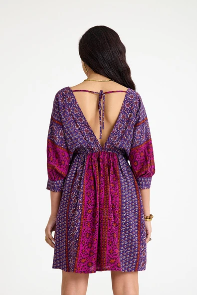 V Yaka Beli Lastikli Sırt Dekolteli Mini Elbise - 5