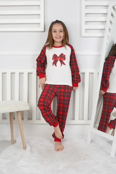 Kız Çocuk Pijama Takımı - 7