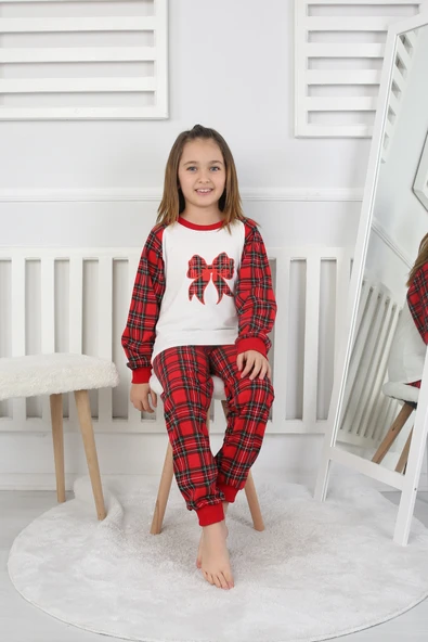 Kız Çocuk Pijama Takımı - 8