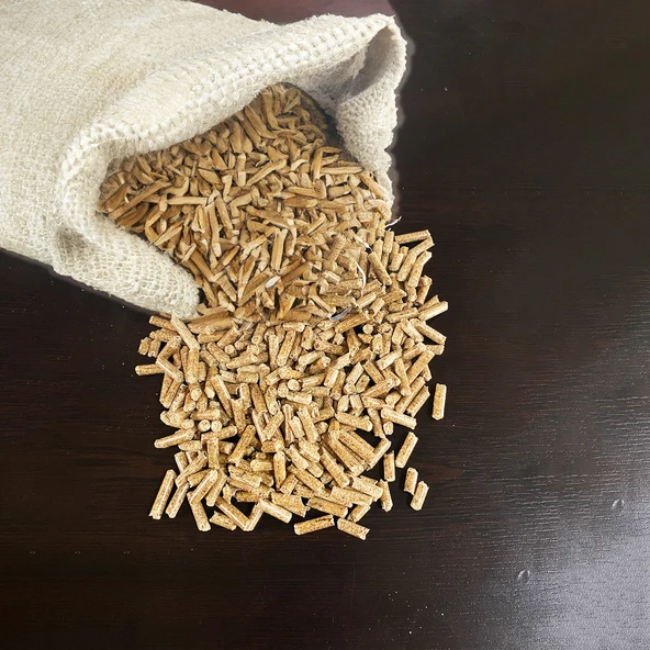 %100 Doğal Rus Çam Peleti Yakıt, Katkısız , Duman Is Yapmaz, Yüksek Verim 5 Kg