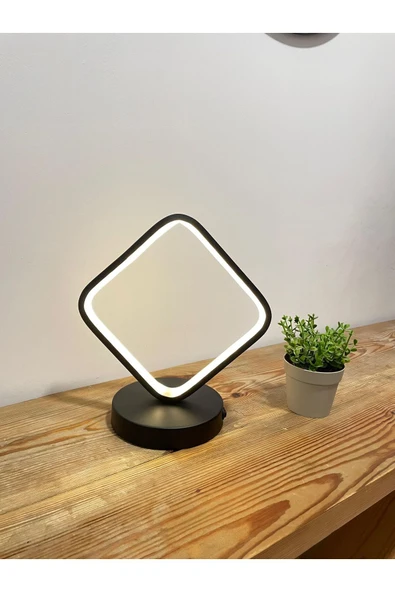 Luna Lighting Fernando Model Ledli Dekoratif Şık Siyah Estetik Tarz Kullanışlı Pilli Masa Lambası