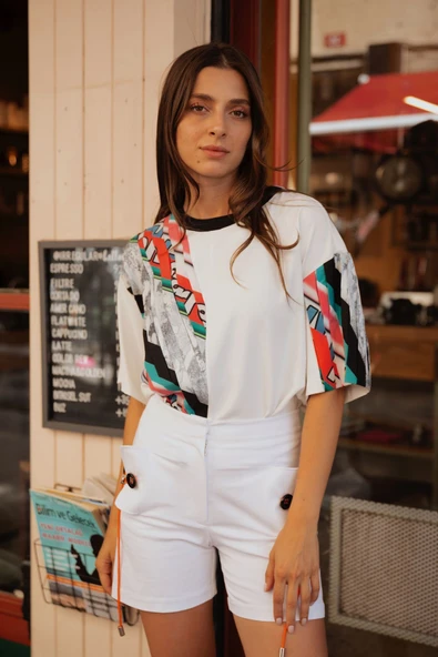 Kadın Asimetrik Desenli Kısa Kollu Bluz FRN1006 - 7