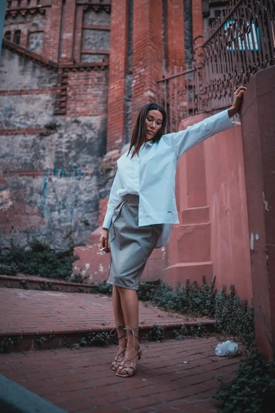 Kadın Geniş Manşetli Uzun Kol Gömlek FRN1112 - 2