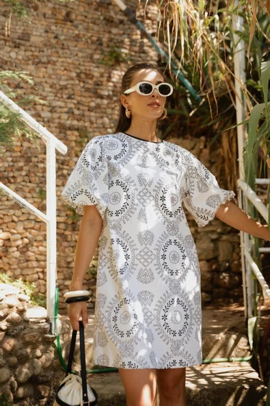 Kadın Brode Desenli Kısa Elbise FRN3050