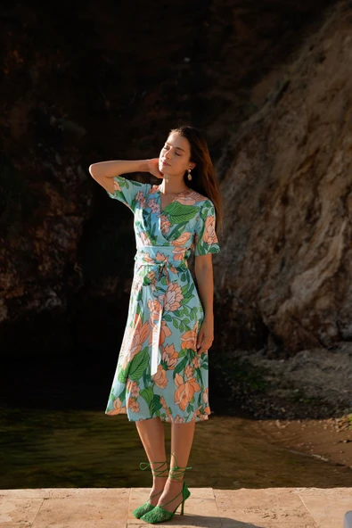 Kadın Çiçek Desenli Kuşaklı Kruvaze Elbise FRN30383 - 2