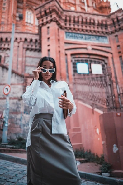 Kadın Geniş Manşetli Uzun Kol Gömlek FRN1112