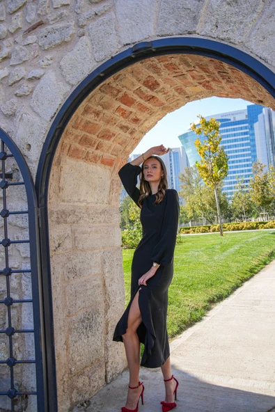 Kadın Volanlı Yırtmaçlı Elbise FRN3104