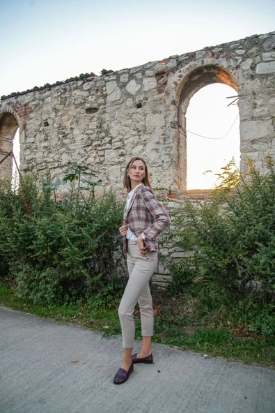 Kadın Dar Paça Kumaş Pantolon FRN61070