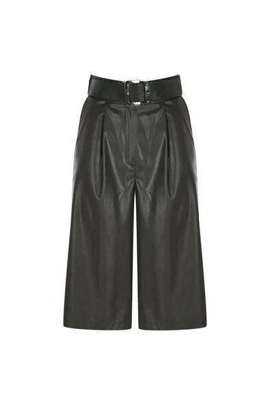 Kadın Suni Deri Bermuda Şort FRN61080 - 8